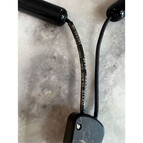 DAVID CLARK H10-30 PILOT HEADSET AVIATION HEADPHONES Dual Plug - Picture 14 of 14